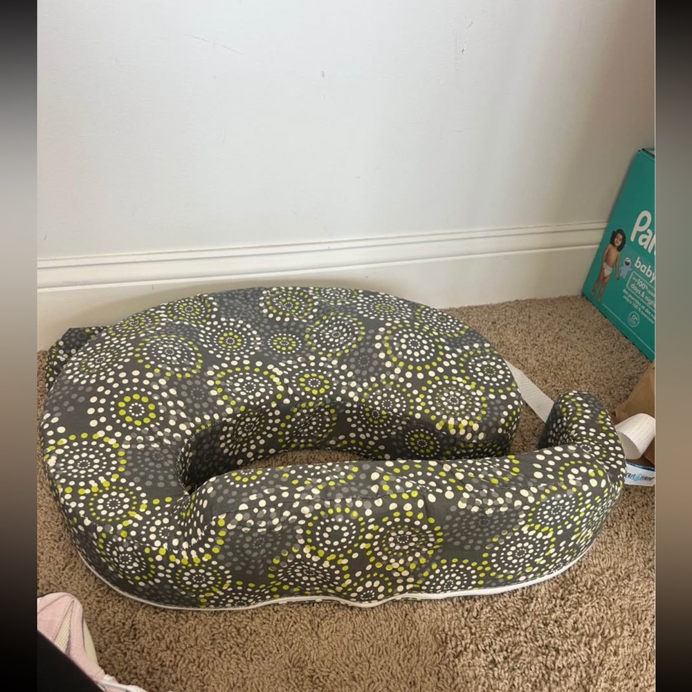 Gray & Lime Dot Nursing Pillow